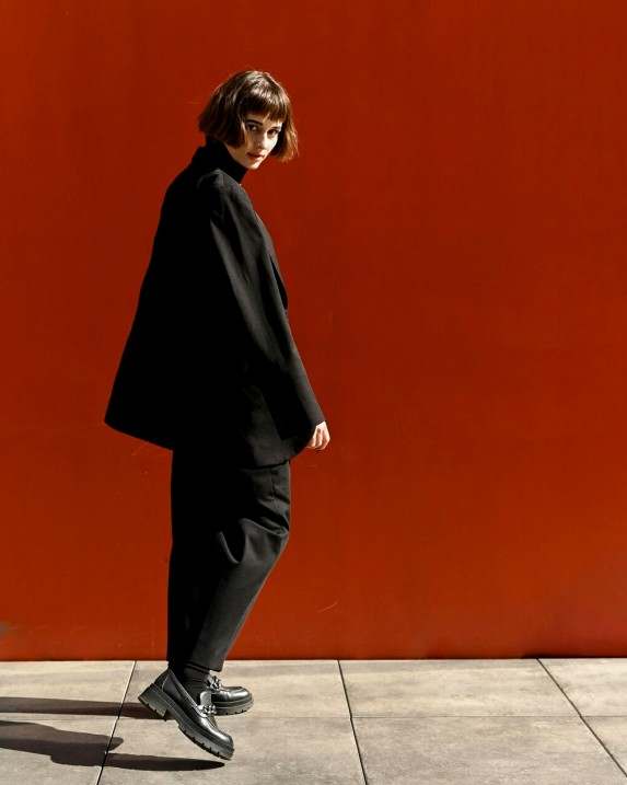 Look 3