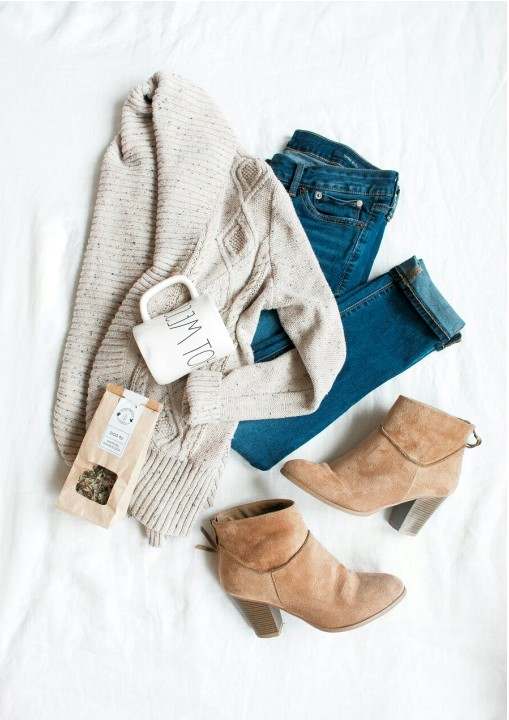 Ribbed turtleneck sweater